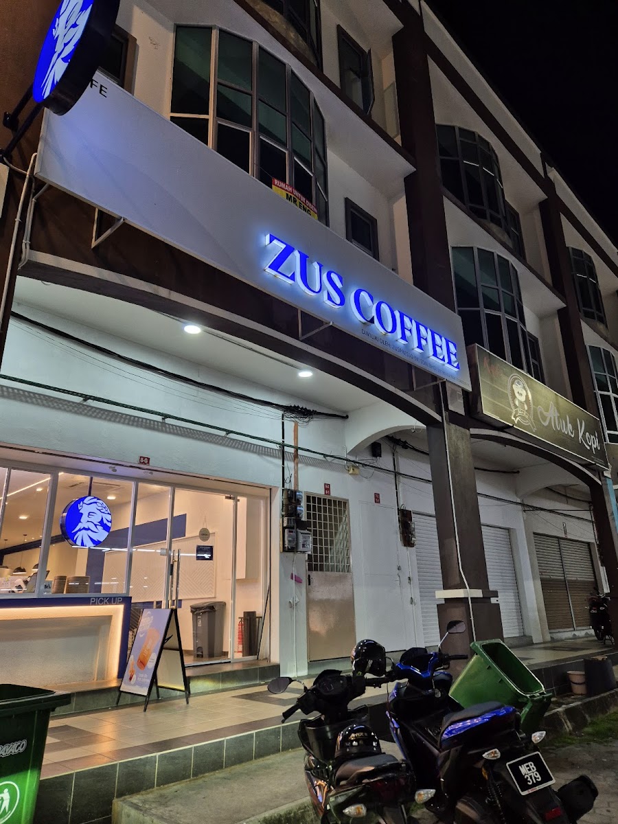 ZUS Coffee - Hutan Melintang, Perak
