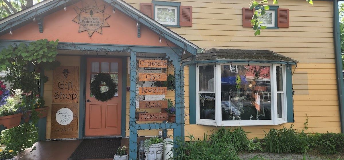 Sugar Loaf Arts And Crafts Village