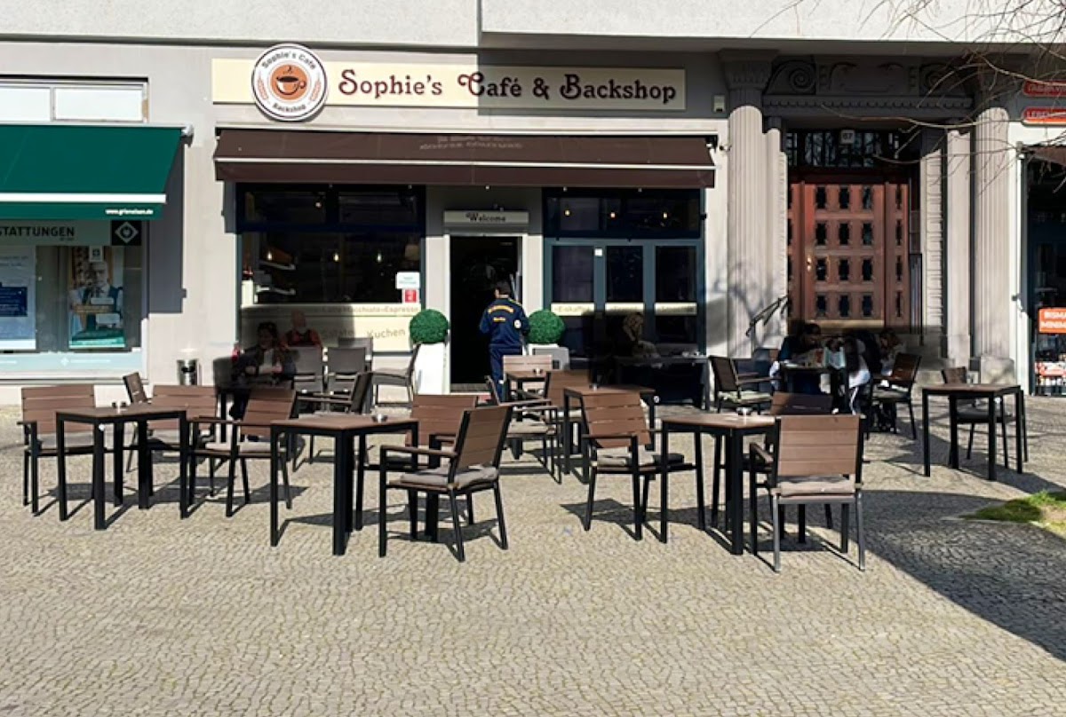 Sophie’s Café & Backshop