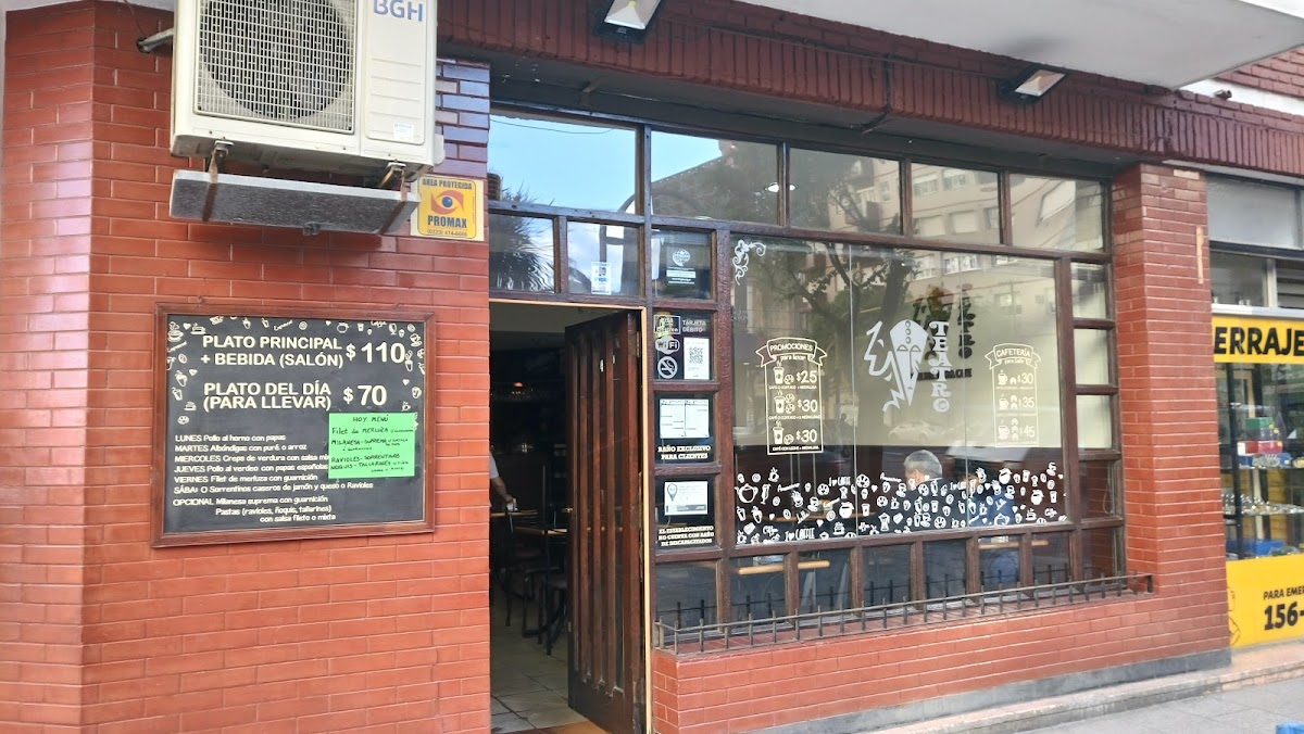 Mar del Plata Theater Café