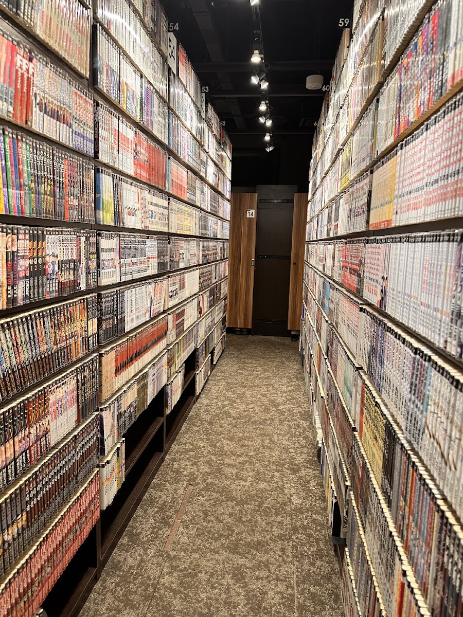 DiCE Sapporo Station South Exit – Internet & Manga Cafe - 3