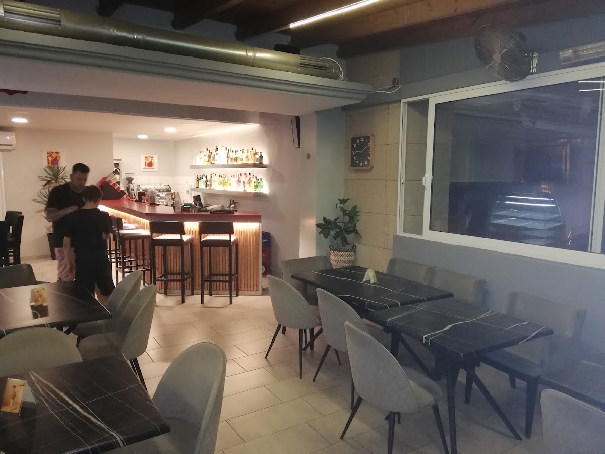 Rispetto sports cafe - 4