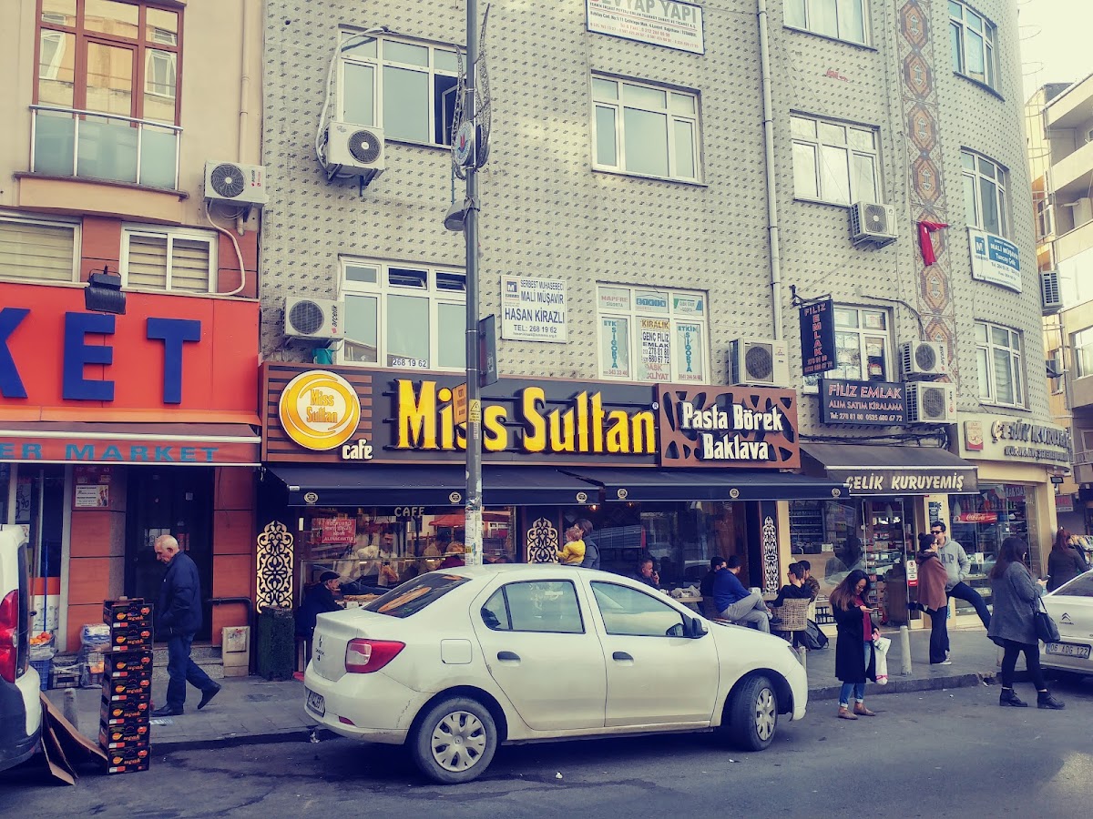 Miss Sultan Cafe