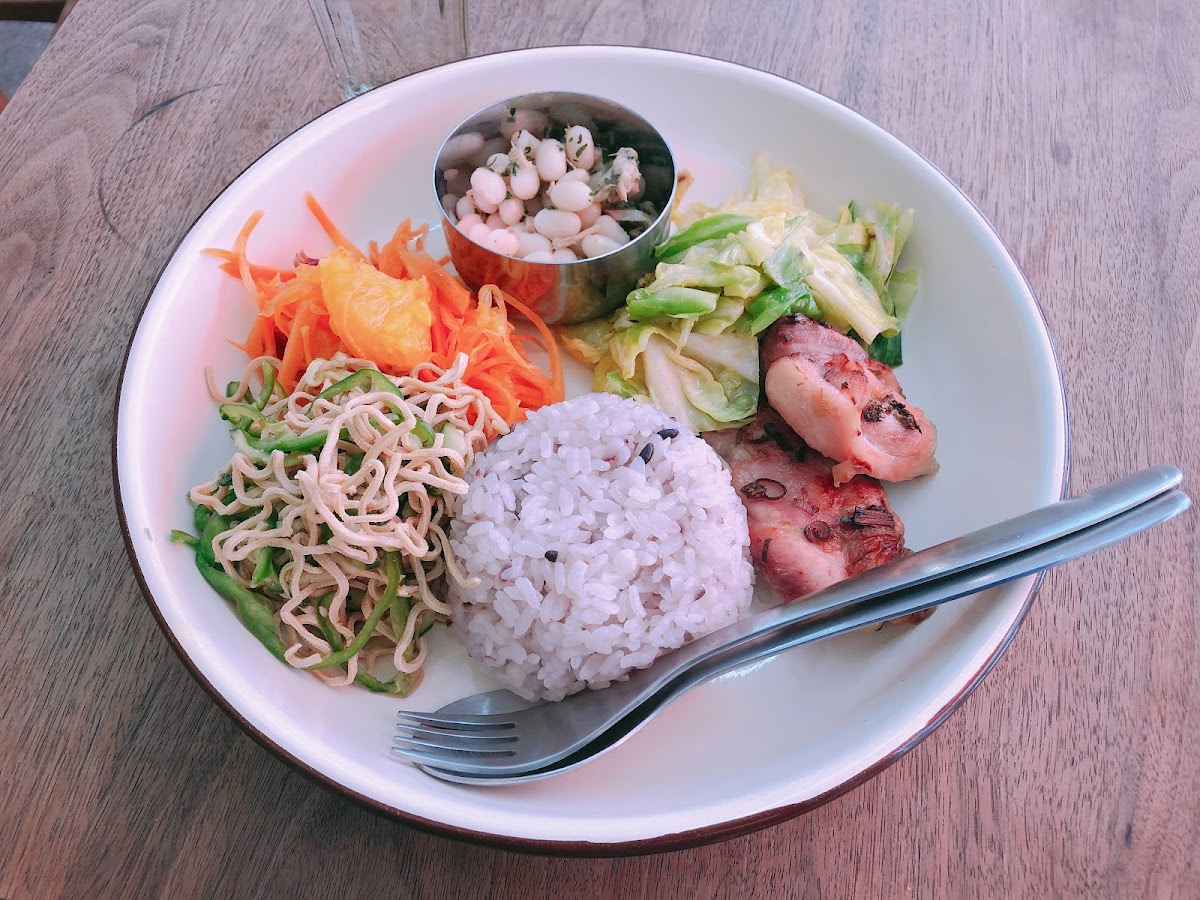 tiny little hideout SPOONFUL - 2