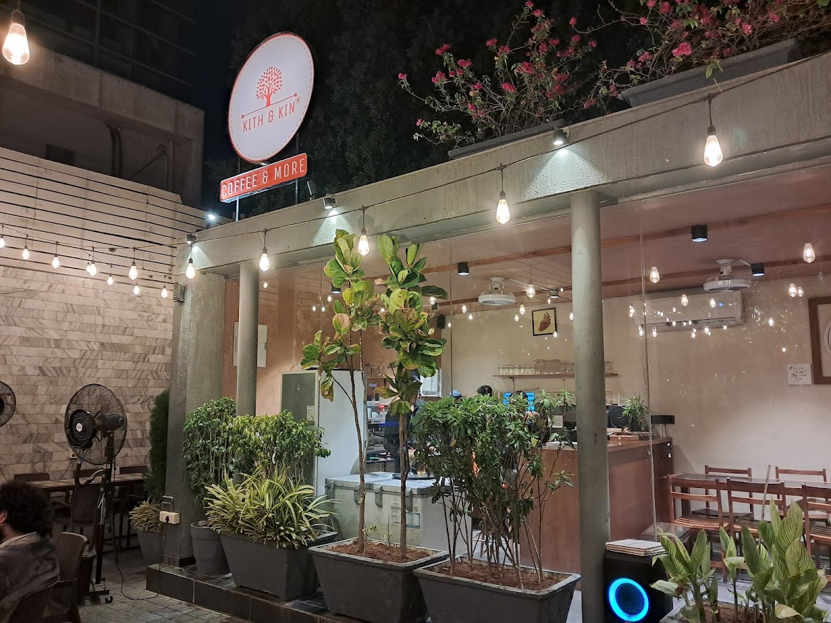 Kith & Kin - Coffee and More