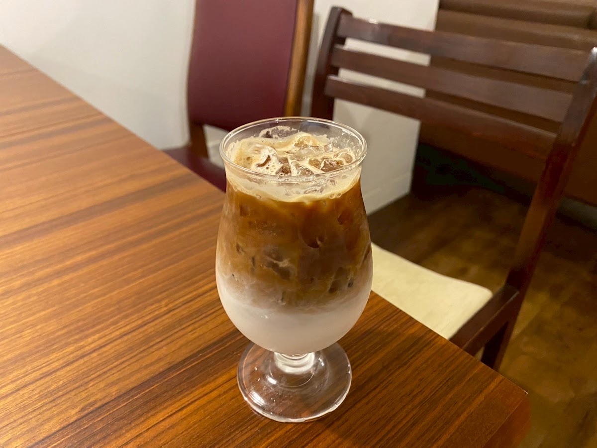 Cafe & Restaurant Period. - 9