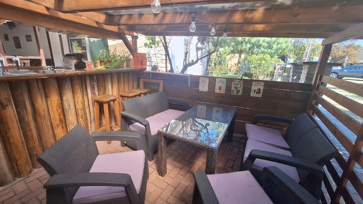 Kávézó, Fagylaltozó