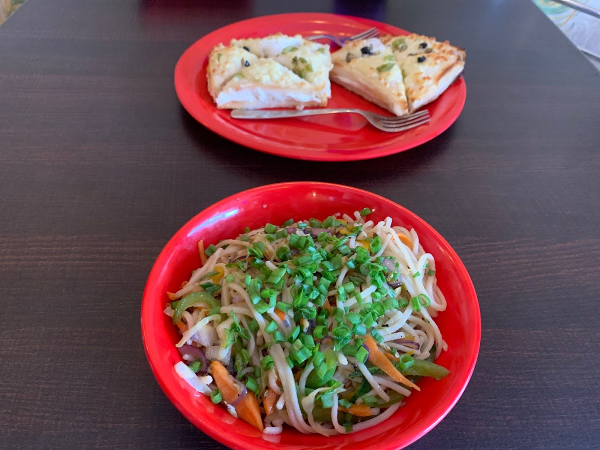 Eatolicious Cafeteria - 7