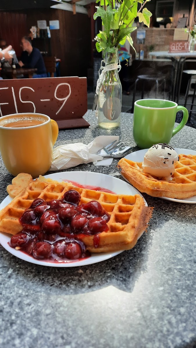 Fritzchen… Das Gleiscafé - 9