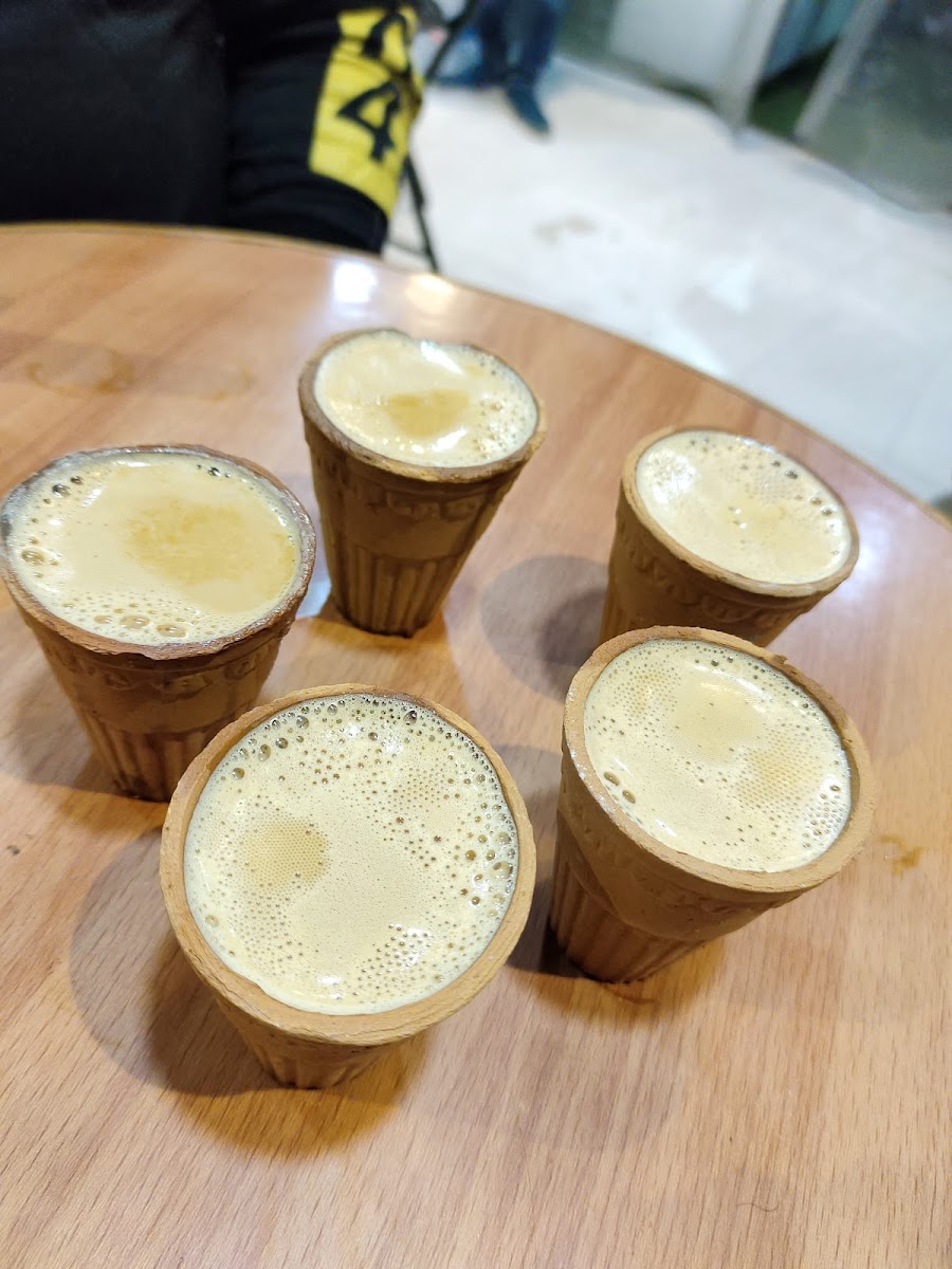 Hustlers Ki Chai - 4