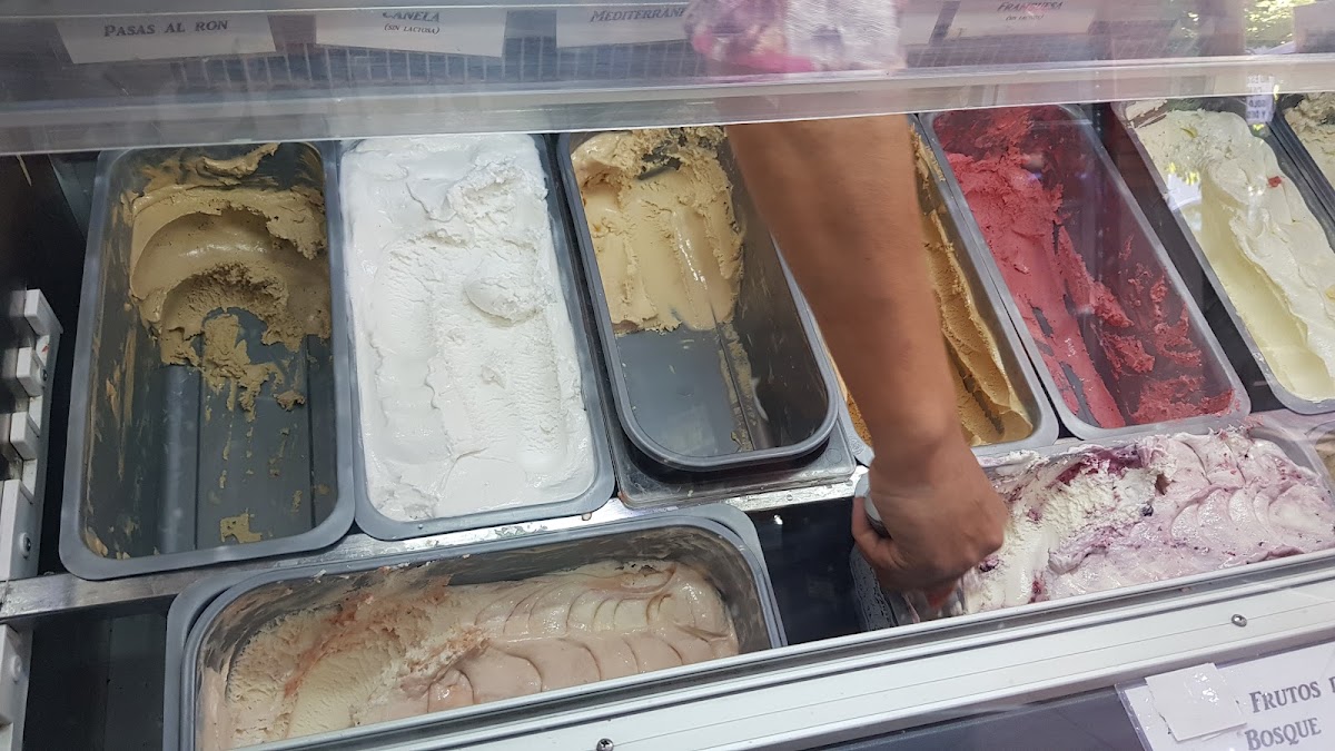 Panaderia Y Fuente De Soda Plaza - 5