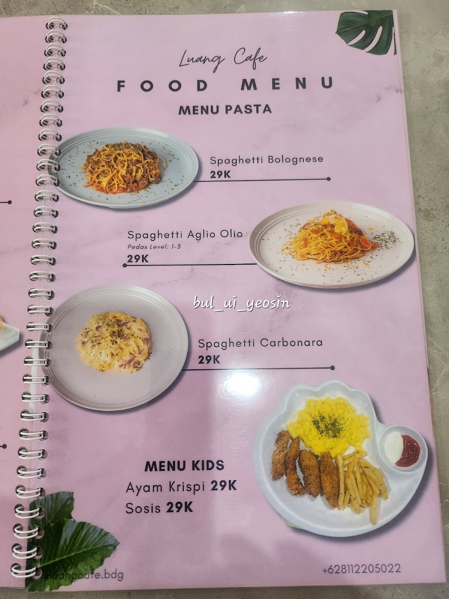 LUANG Cafe dan KARANA Guest House Bandung - 4