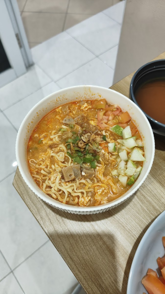 LUANG Cafe dan KARANA Guest House Bandung - 9