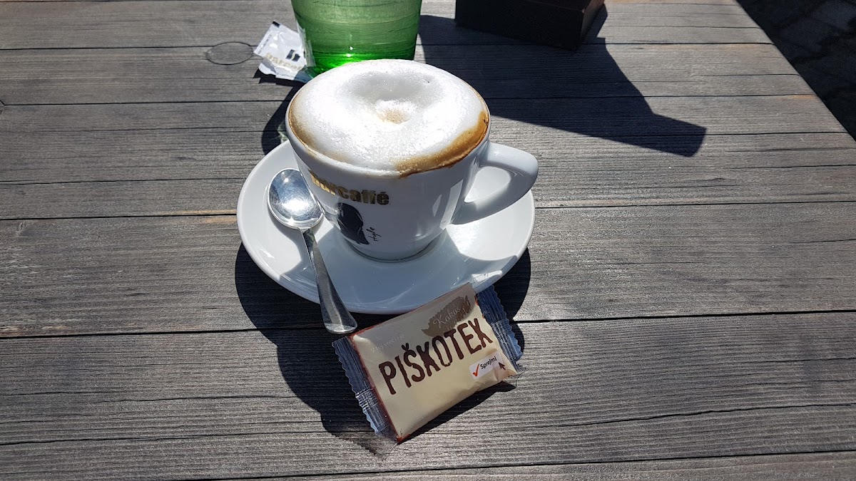Piškotek Kavarna - 3