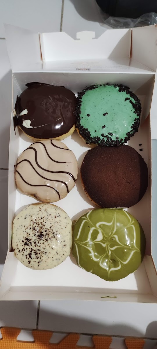 J.CO Donuts & Coffee - SM Cubao - 6