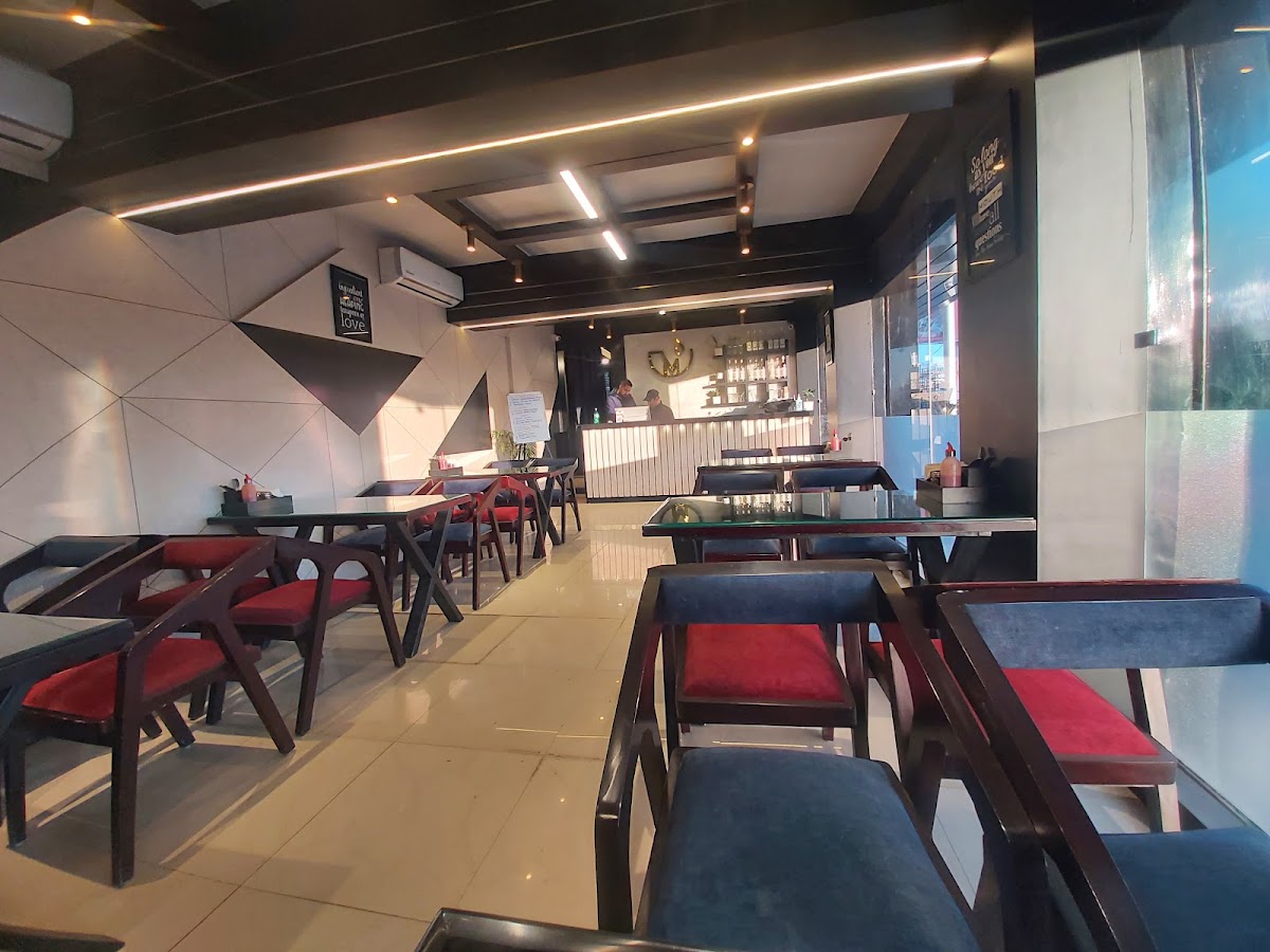 Milestone Cafe and Bistro - 6