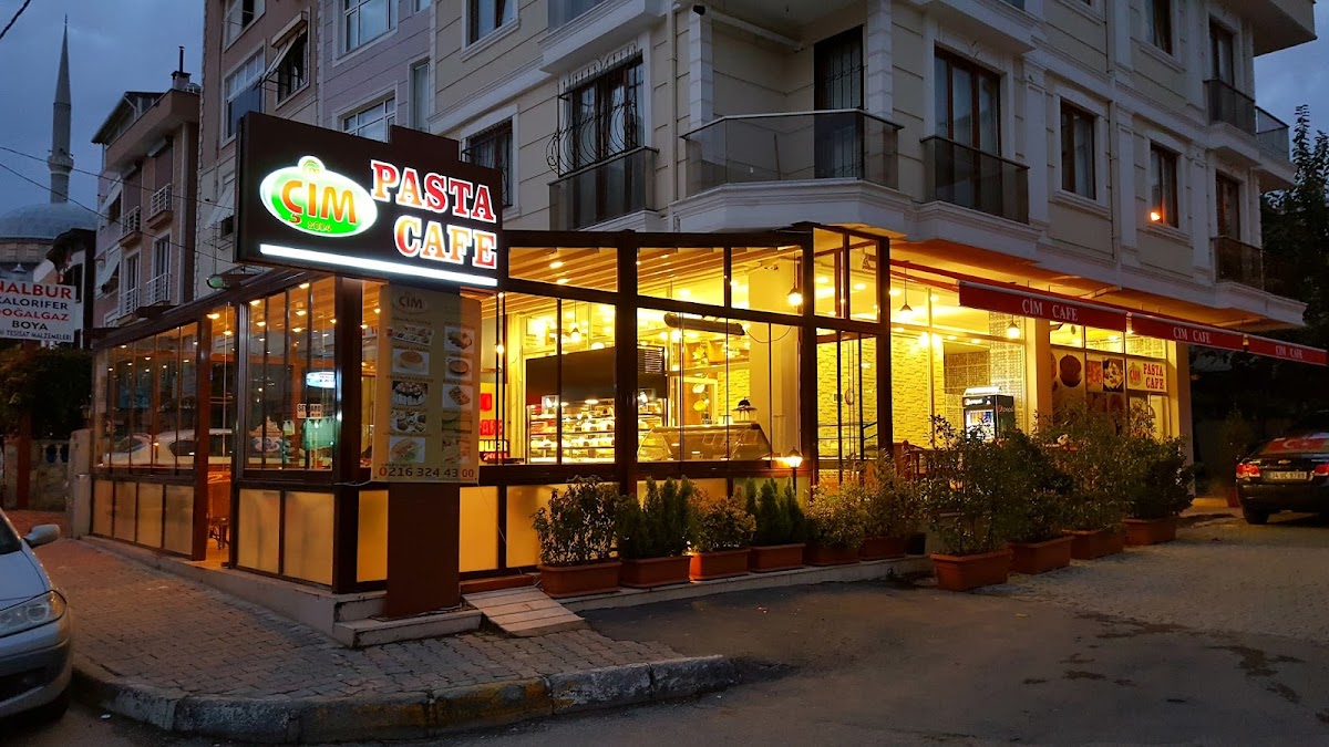 Çim Pasta & Cafe