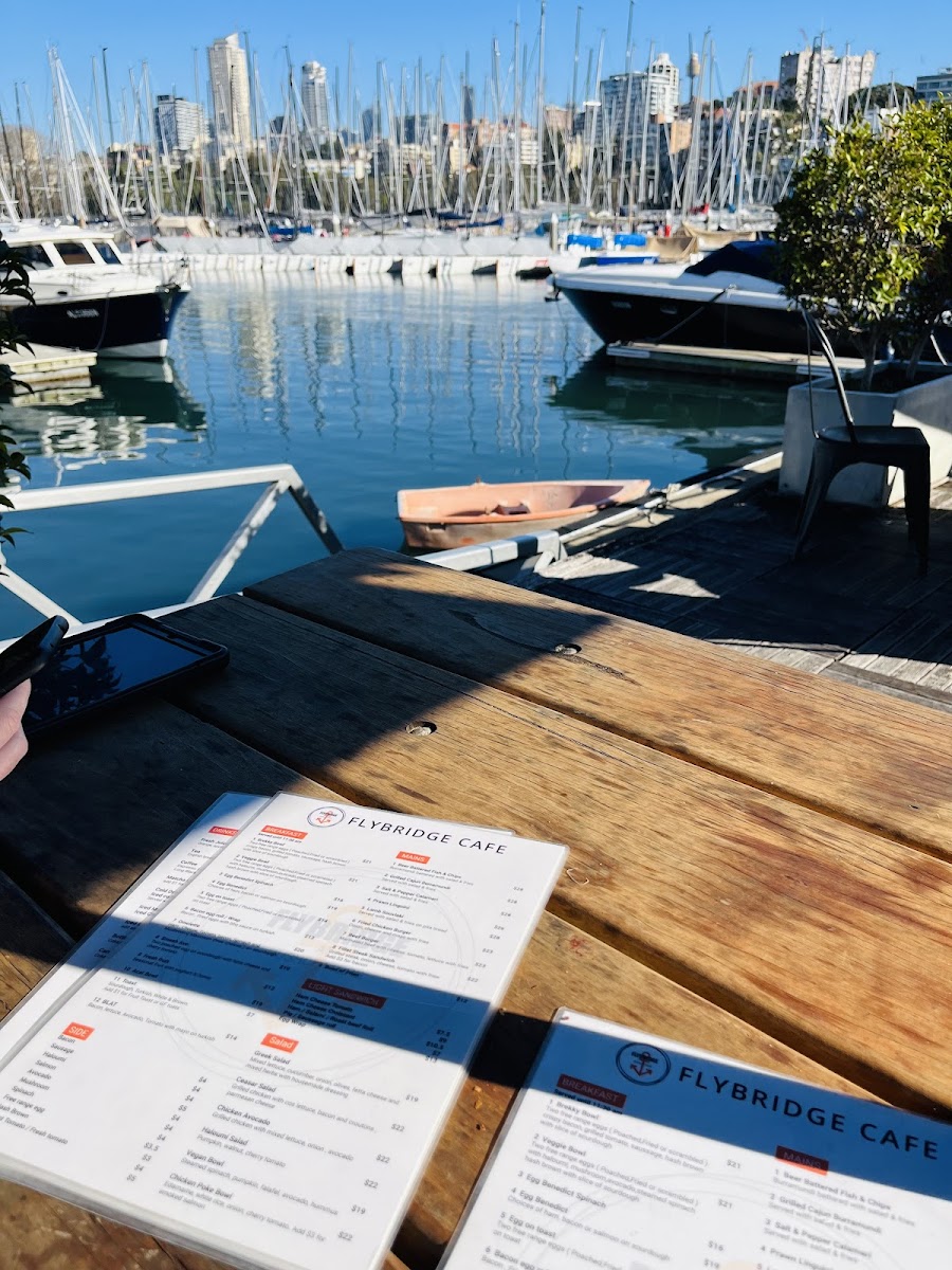 Flybridge Cafe - 5