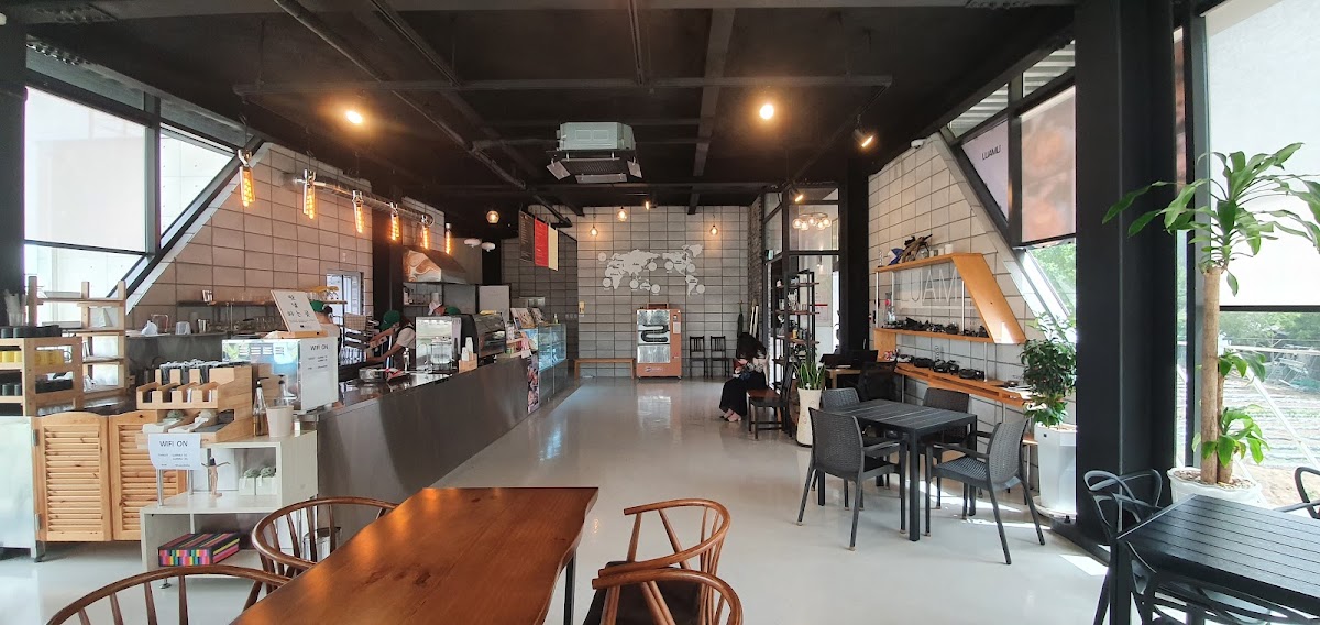 LUAMLI (카페 루암리)