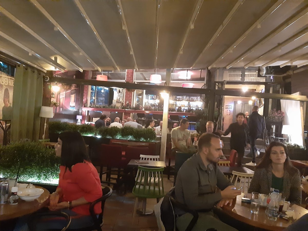 Friends22 Coffe & Bar