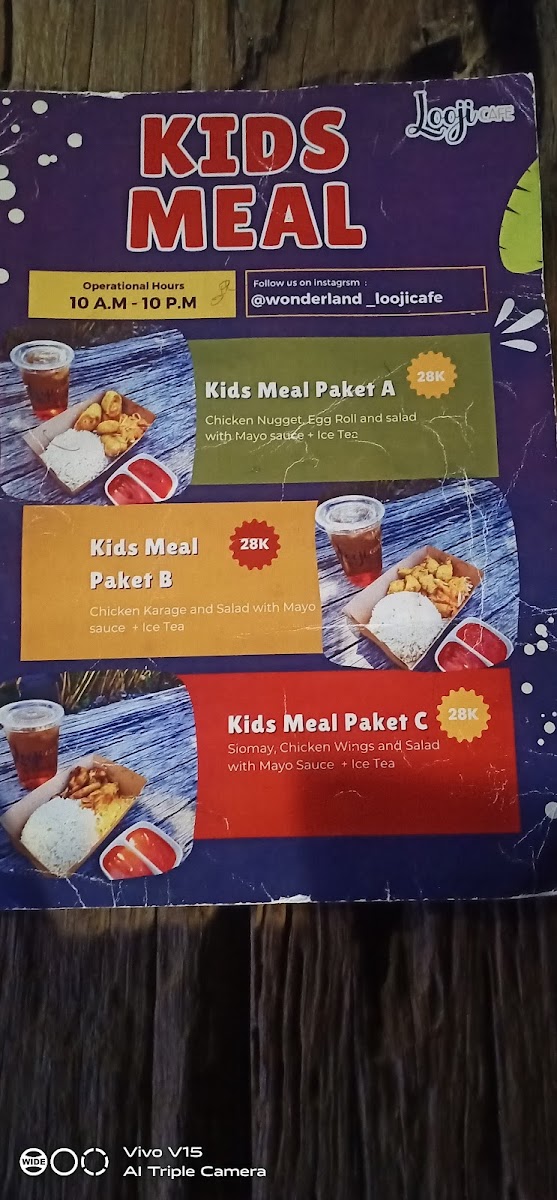 Looji Cafe & Eatery - 5