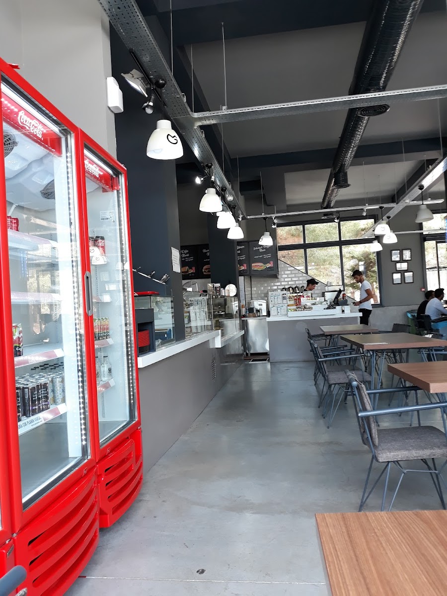 Macgal Çamlık cafe