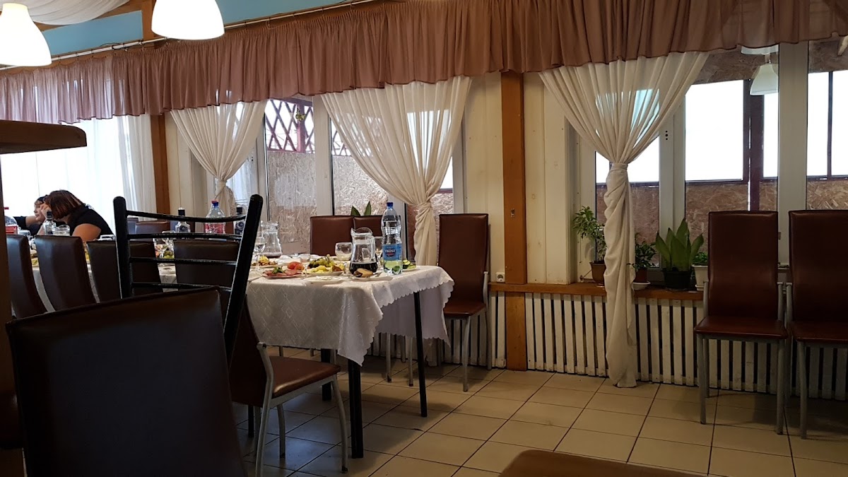 Kafe 'Kofe-Bar Mersi'