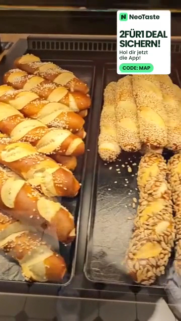 Café Bölling - Der kleine Bäcker am H1 - 2