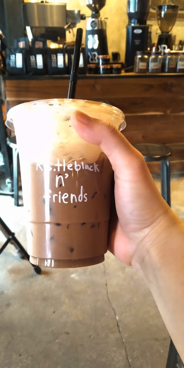 RIS.TLEBLACK N’FRIENDS - 9