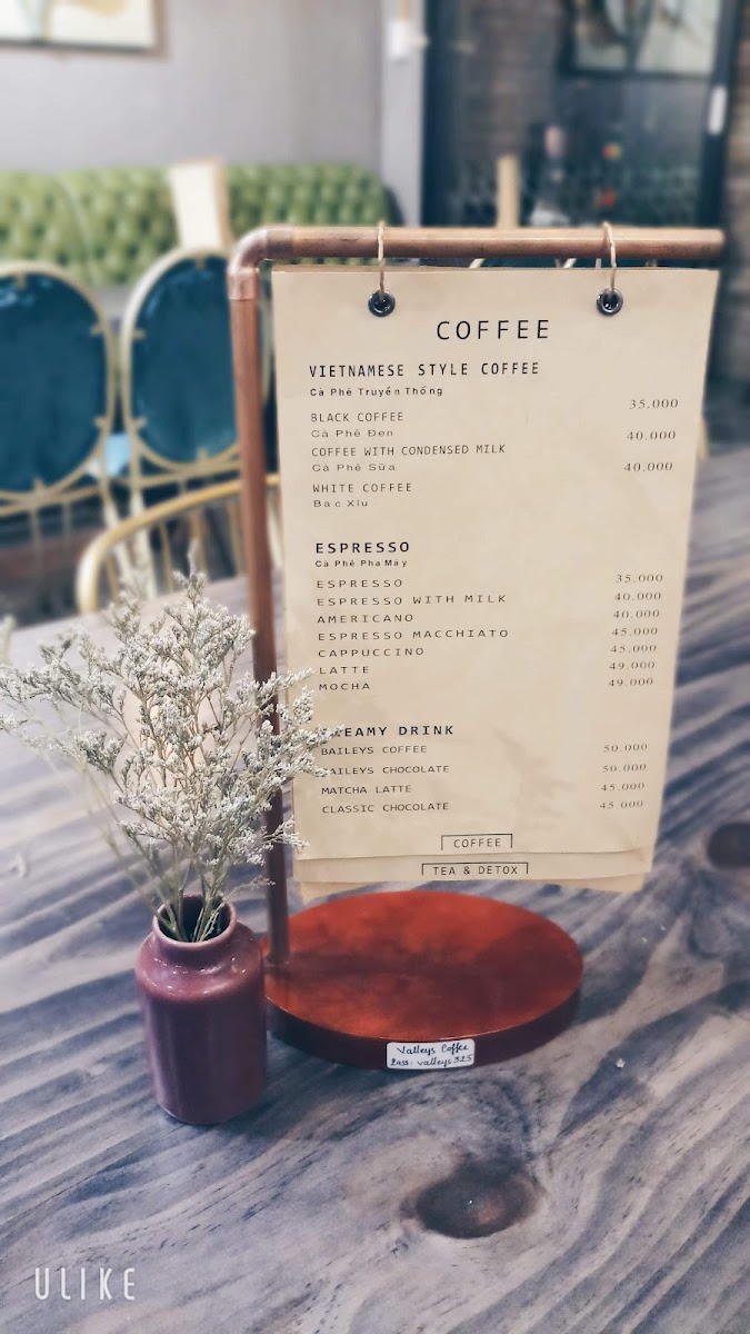 Valleys Coffee Cafe - 10