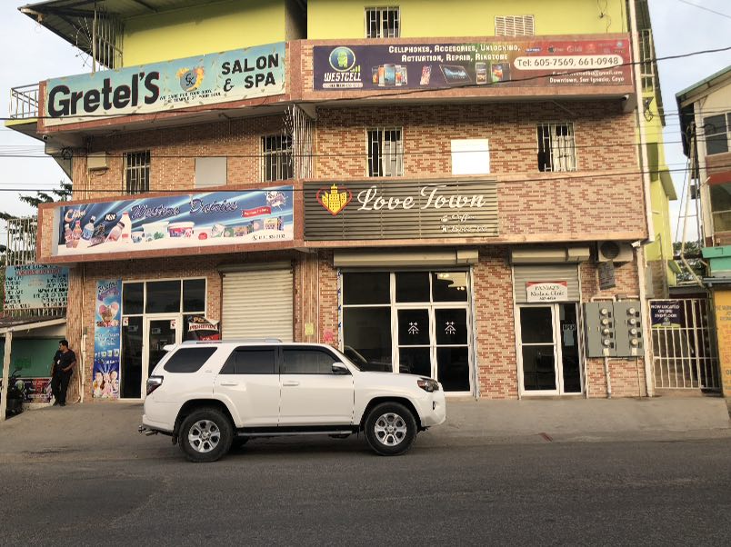 Love Town (San Ignacio)