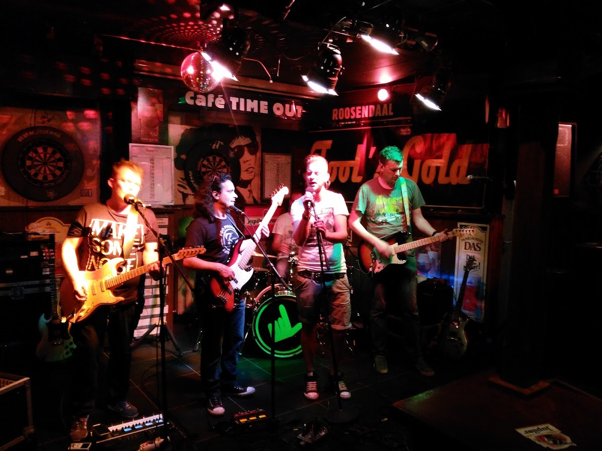 Time Out Café B.V. - 4