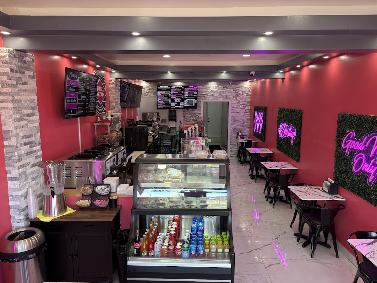 Stir It Up CoffeeHouse & Cafe