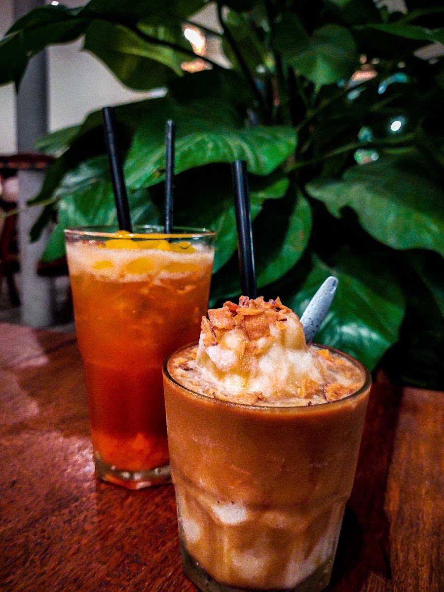 LÀ NHÀ CÀ PHÊ - 2