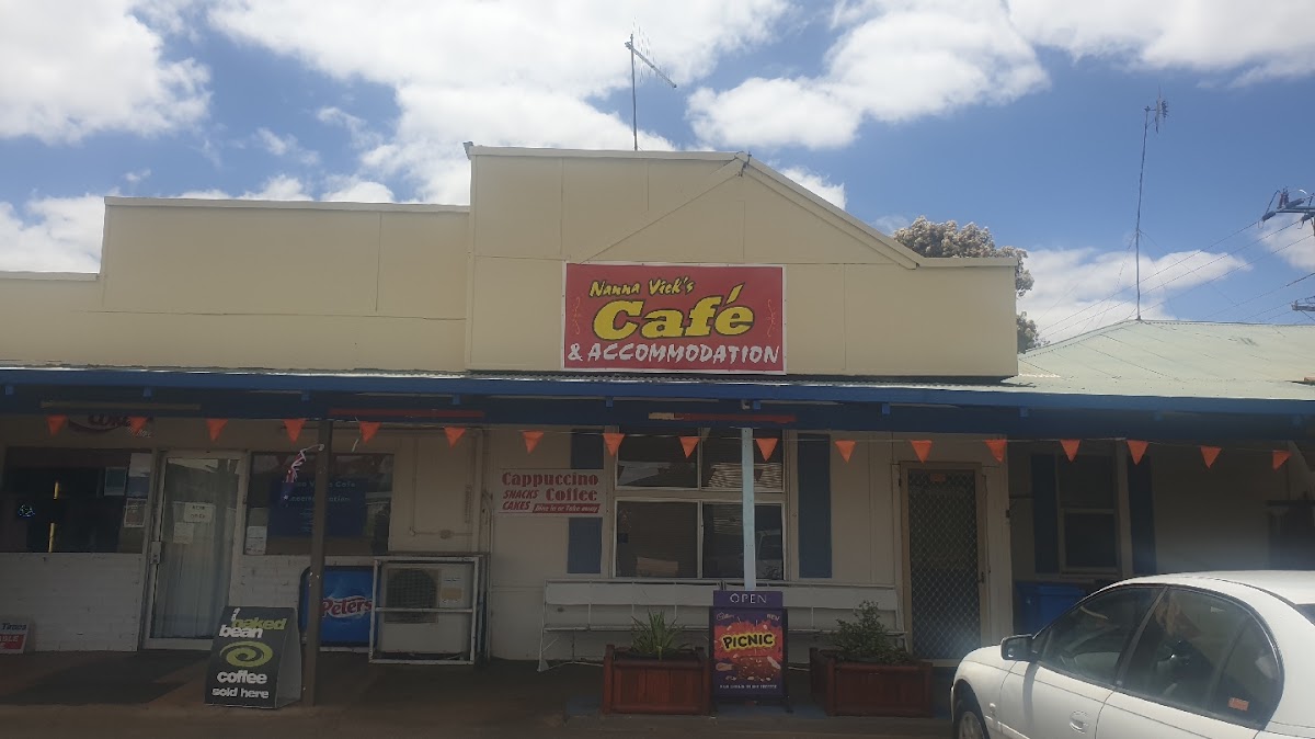 Nanna Vick's Cafe & Accommodation