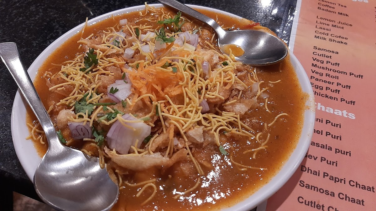 Mud Pie Cake Shop And Cafe - 6