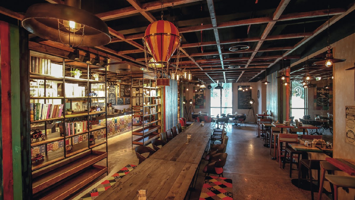 Revo Cafe and Bar at Oaks Ibn Battuta Gate Hotel Dubai