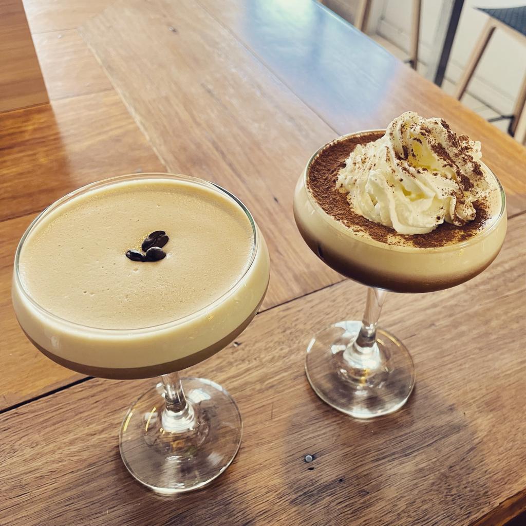 Paolo's Cafe and Aperitivo Bar - 2