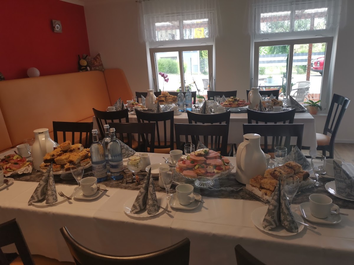 Honigstübchen - Café und Allerlei