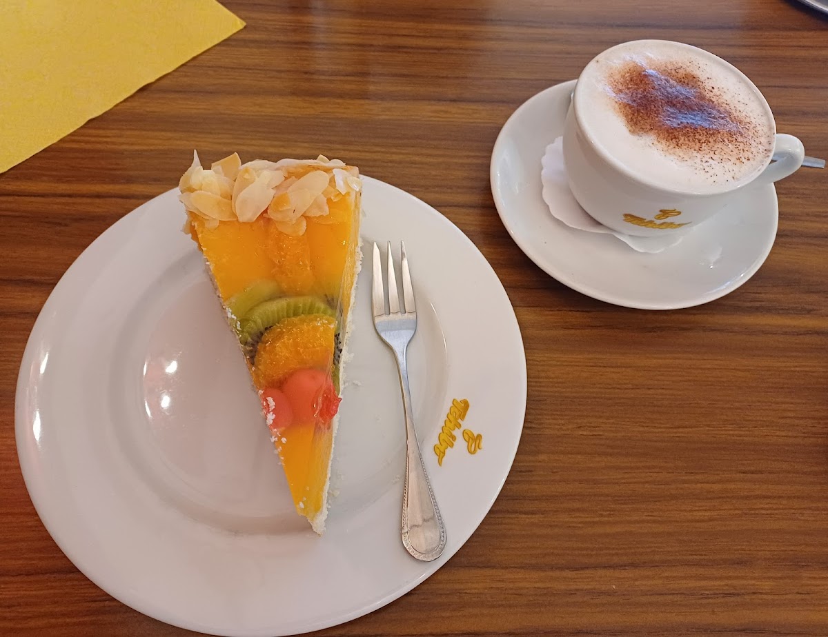 Cafe Hackenberger - 10