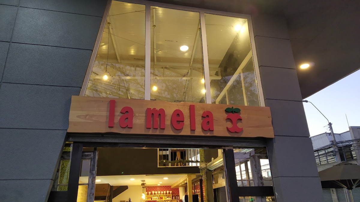 La Mela Cafetería