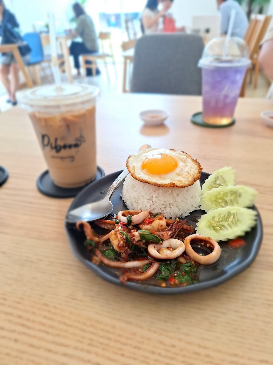 Piboon Cafe - 9