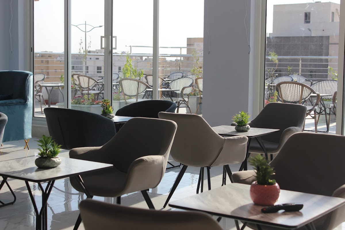 Magic Cup Cafe مقهى الكأس السحري