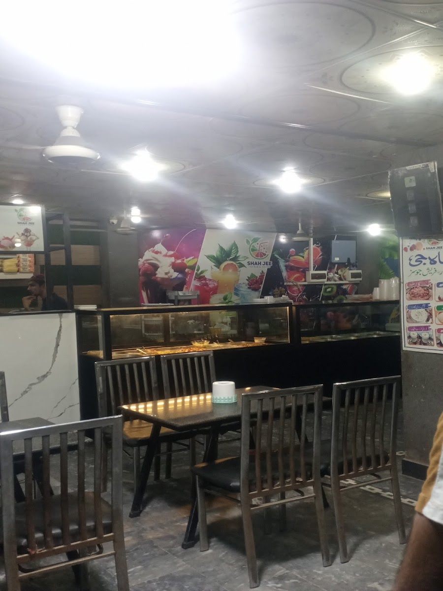 Shah Jee Cafe - 3