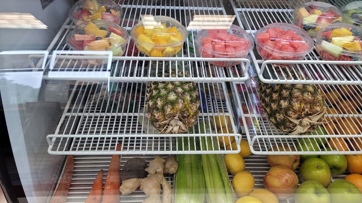 Woodbury Cafe & Deli - 4