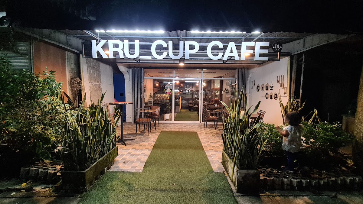 Kru_Cup Cafe' Betong (halal cafe)