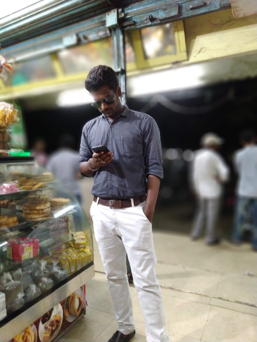 GOWTHAM PANSHOP ADDA - 5