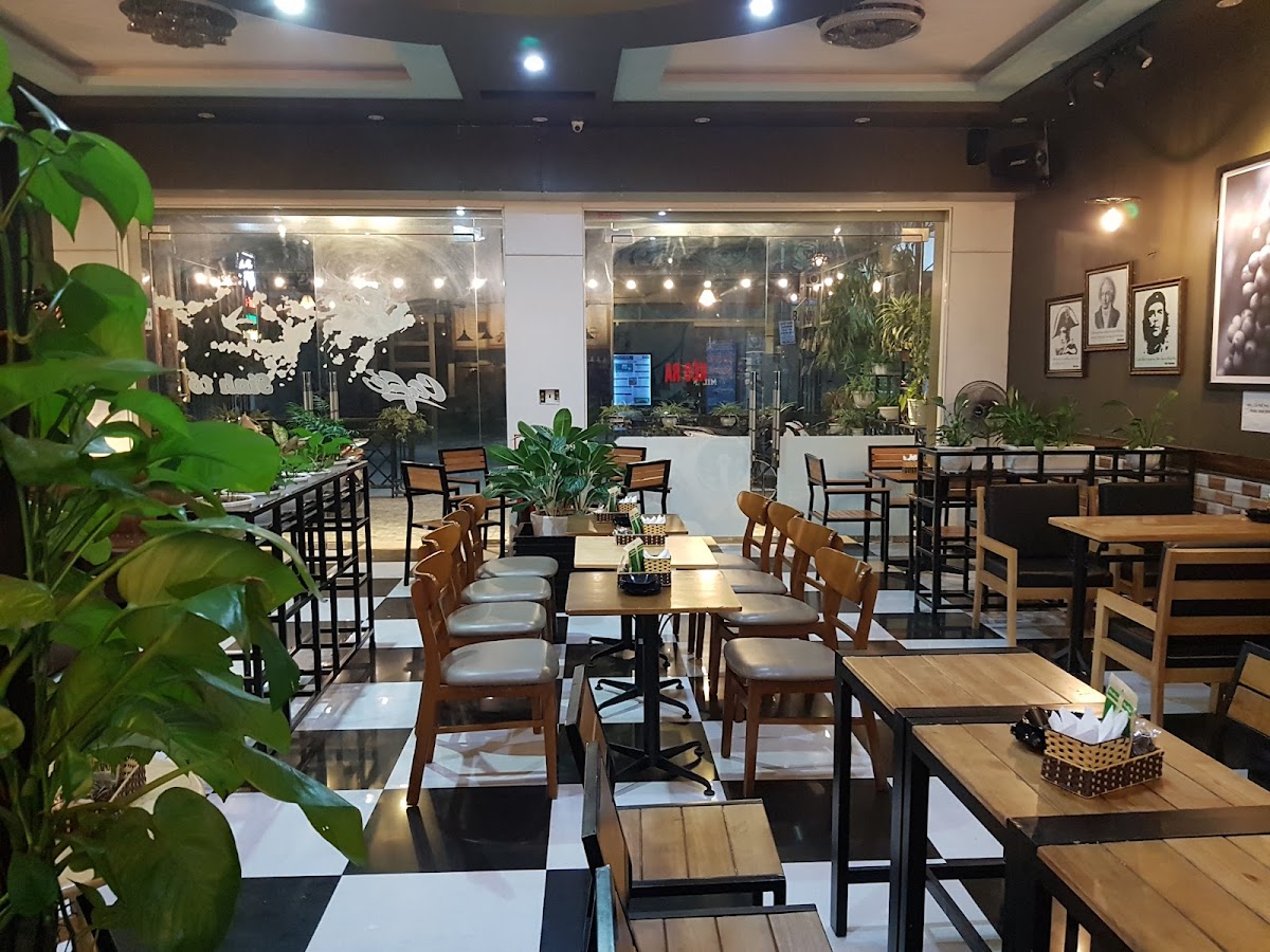 Cafe Phố Xa Milano