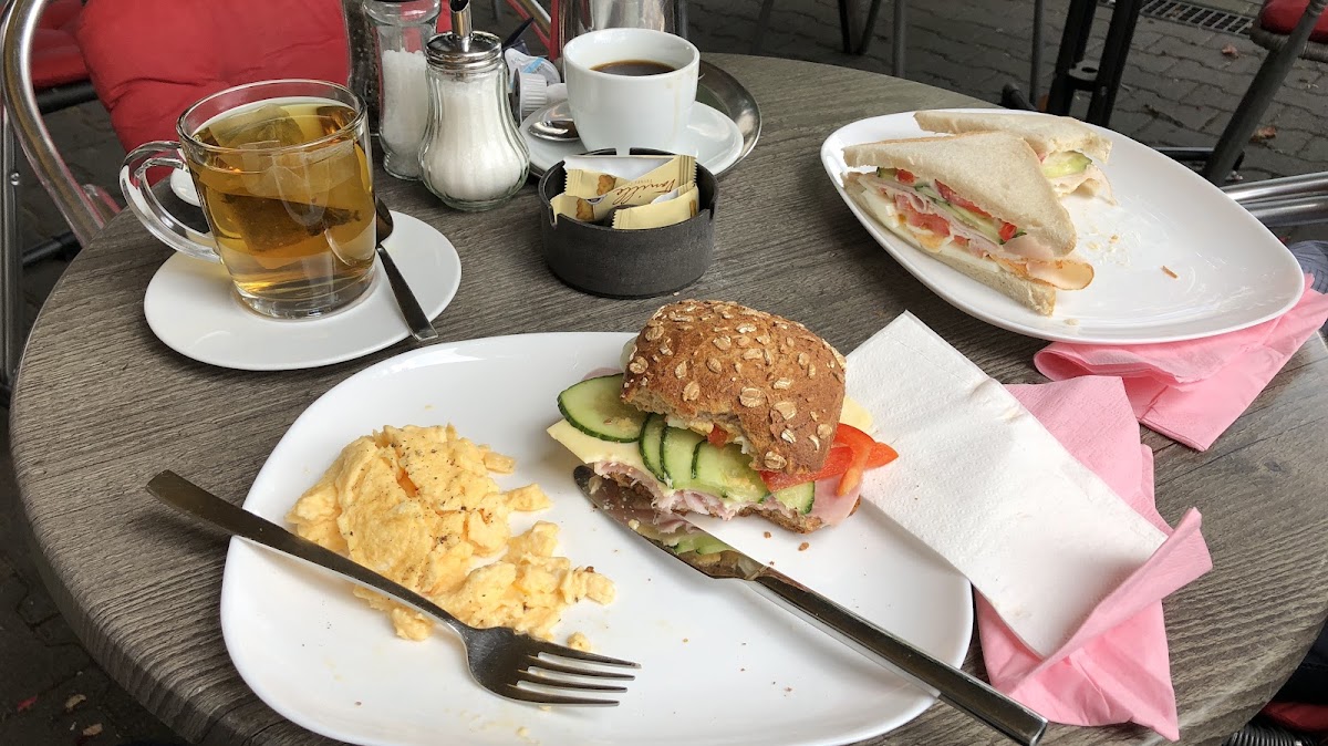 Cafe La Dolce Vita - 9