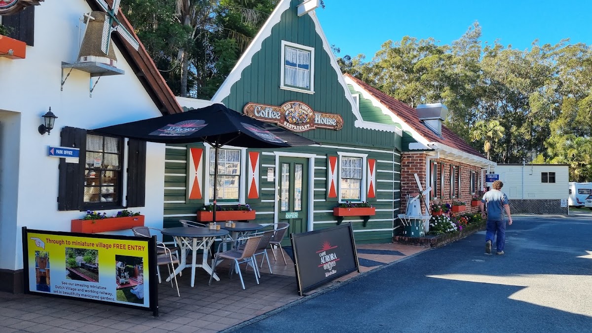 Big Oma’s Coffee House